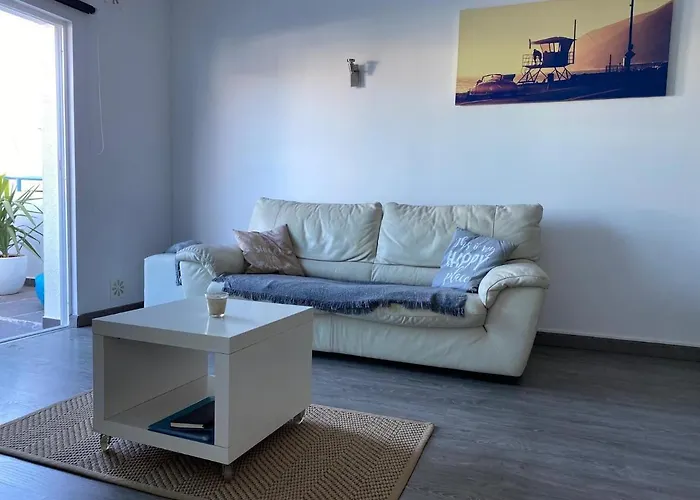 Apartament Deluxe In Old Town, 200m Walk To Beach, Pool Parking Albufeira